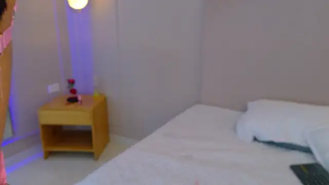 ElectraScot Live XXX Chat