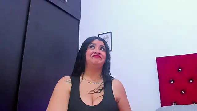 Chat XXX ao vivo de Katty_West