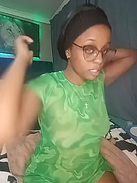Chat +18 de Queen-Chocolate ao vivo