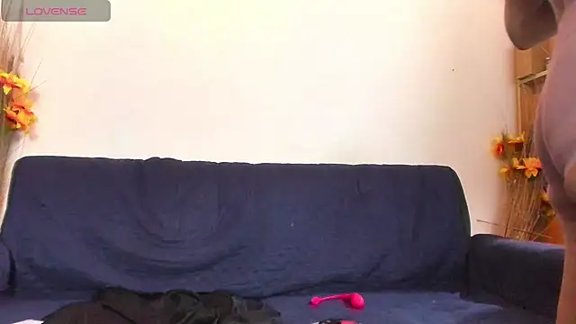 DalilaQueen_blowjob1のウェブカメラショー