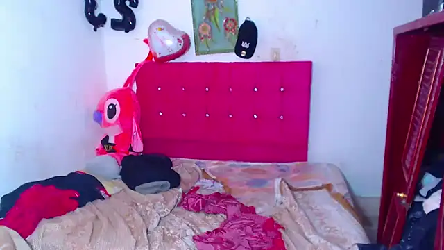 suggar_mommy777 网络视讯表演