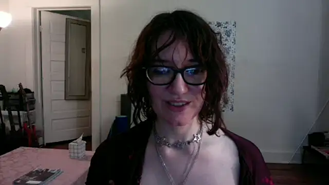AnnywnBelle's Live XXX Chat