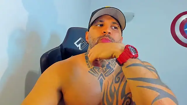 JoshRigby's Live XXX Chat