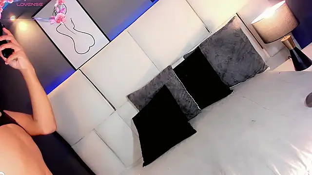Webkamerová show Kornylovee