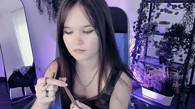 Elainebeness' Live XXX Chat