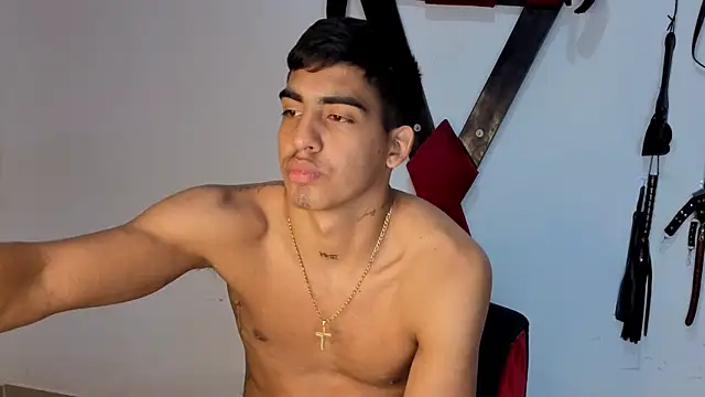 عرض كام Milo_LatinBoy