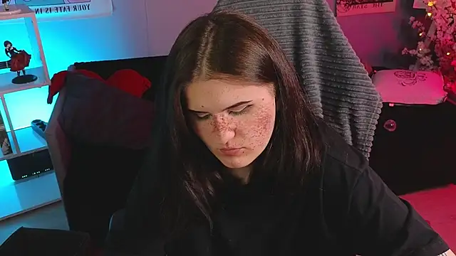 Dark_Shine Adlı Modelin Canlı XXX Sohbeti