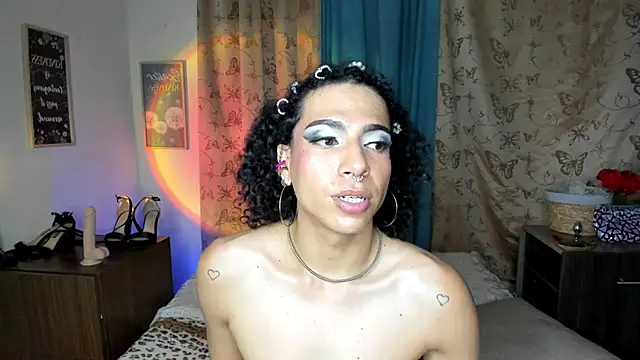 Angel_White25 Pertunjukan Webcam