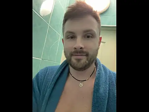 Show modela MartinBrandon na web-kameri