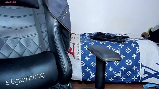 Chat +18 de Tommy_Bred ao vivo