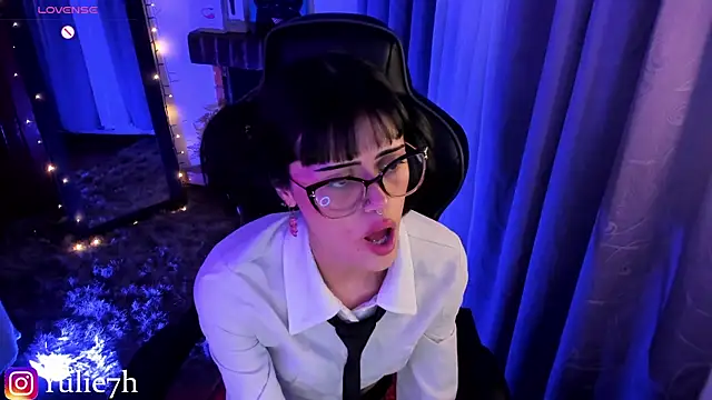 _Jessy_Moon_'s Live XXX Chat