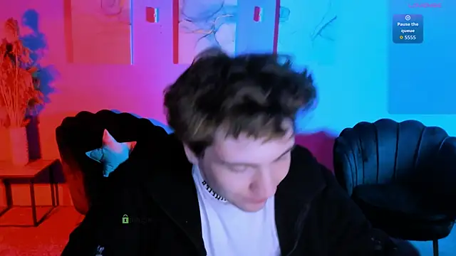 joseph_bear_ élő XXX-chatje