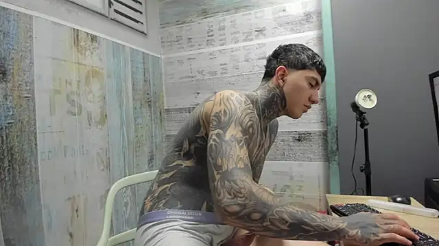 Gury_tattoo's Live XXX Chat