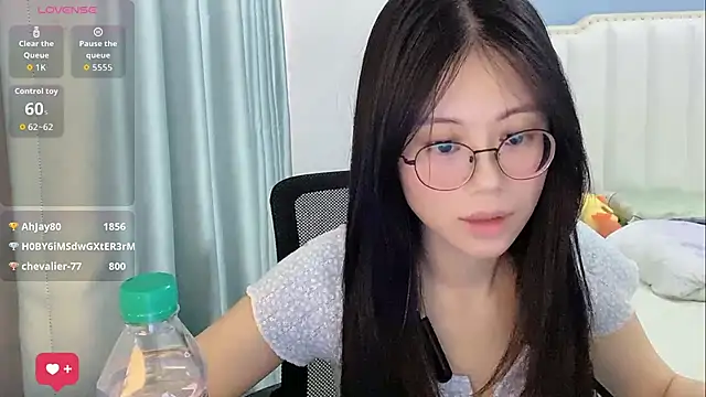 Luna-666 Webcam Show