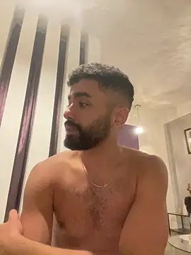Arabic_male07n Webbikameraesitys
