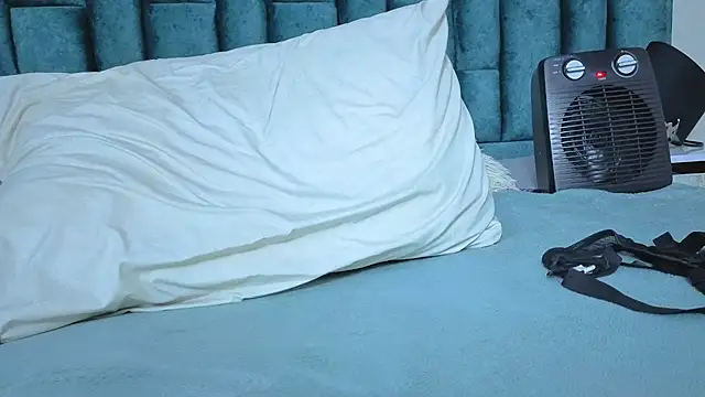 Emma_Foxi webcam show