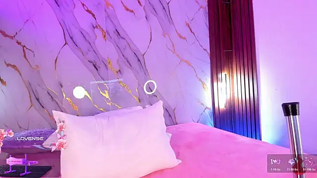 Emmiicute's Live XXX Chat