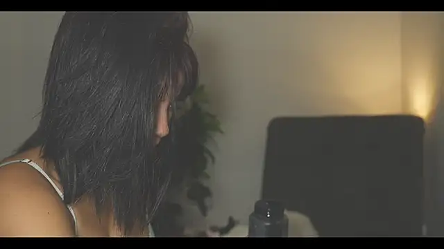 LorenRosse 现场XXX聊天