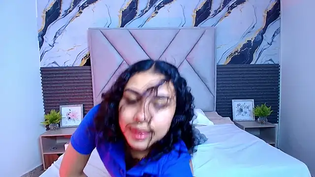 HemmaStar's Live XXX Chat