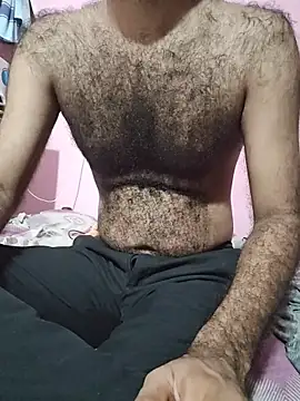 hairy_boyi Show in webcam