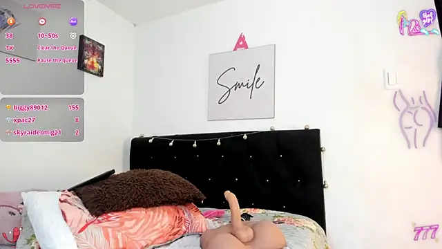 Chat +18 de paulinagamee ao vivo