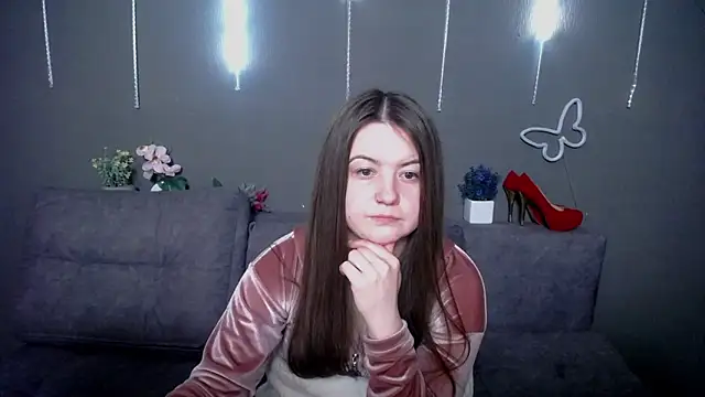 XXX chat uživo modela MavkaCute
