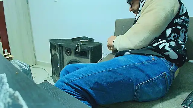 thomas_gun Adlı Modelin Canlı XXX Sohbeti