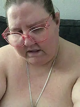 TheMotherPearl's Live XXX Chat