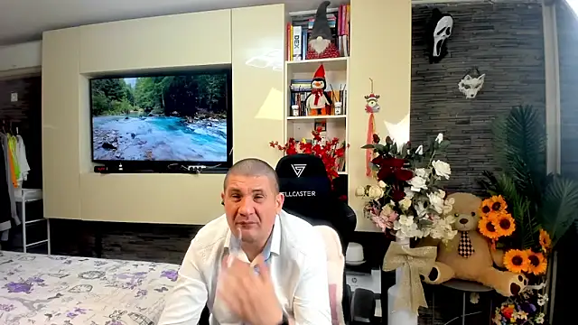 SpartacusDaddy48のウェブカメラショー