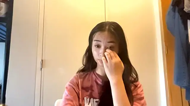 NorikoMcirvin Adlı Modelin Canlı XXX Sohbeti