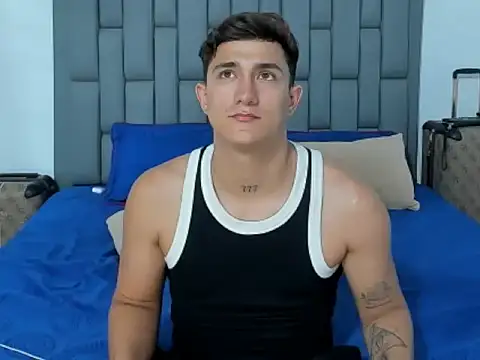 Alan_SmithX – webcam-show
