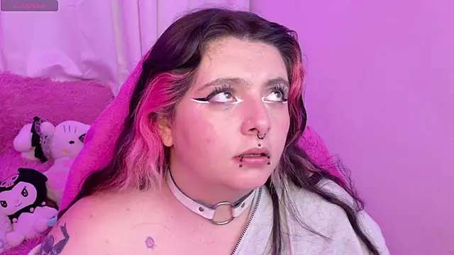 Chat XXX en directo de Sachi_Meow