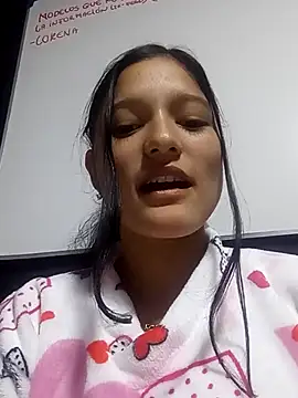 Sweet_Innocence_'s Webcam Show