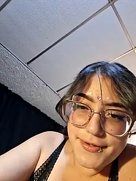 Chatroom XXX en direct de Backdoor_Newbie