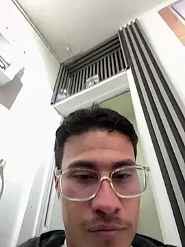 TavoHot_'s Live XXX Chat