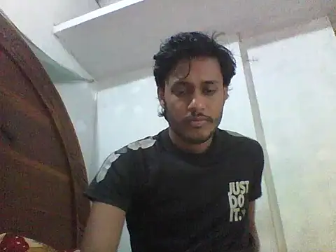 Chat XXX en directo de koushik10