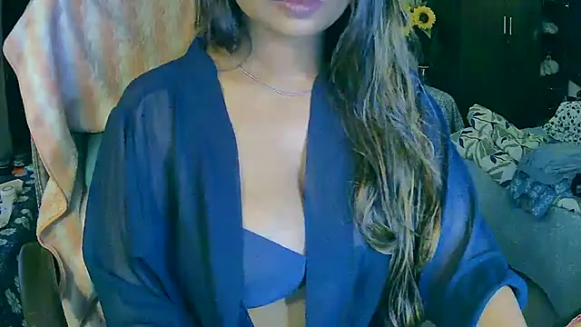 Cute-Tara 现场XXX聊天