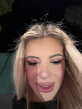 AlyssaFoxx_ Live XXX-Chat