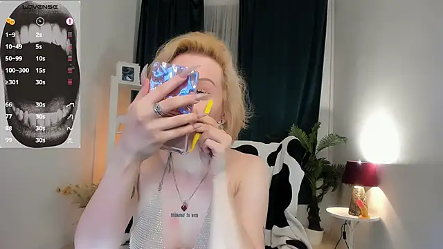 XXX chat uživo modela evathority