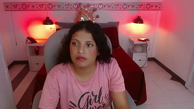 tati__22's Live XXX Chat