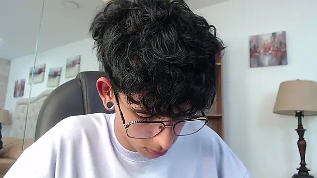 Ibratxandy 网络视讯表演