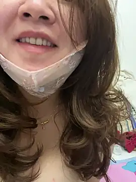 Angie_88のライブXXXチャット