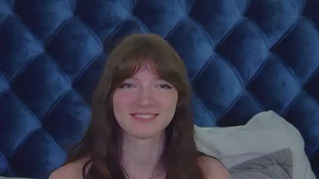 SophiaProve's Live XXX Chat