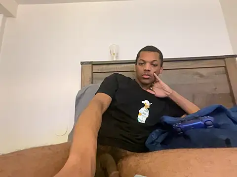 zeeeky_33deep Show in webcam