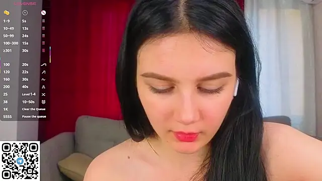 EnricaElis – Naživo XXX chat