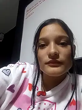 Sweet_Innocence_ webkamerás műsora