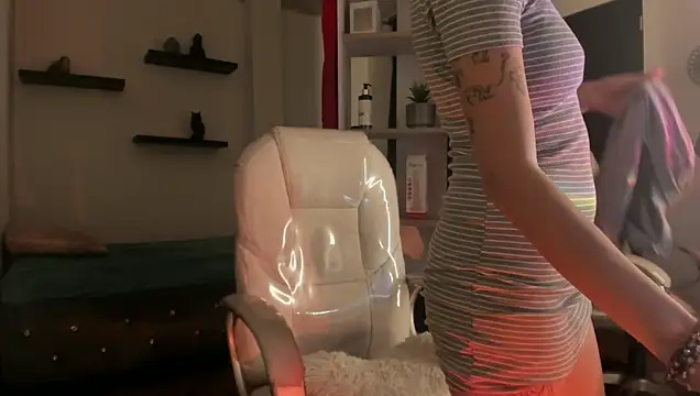 Miniadelf 라이브 XXX 채팅
