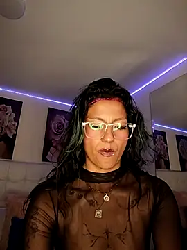 SamathaMay Show in webcam
