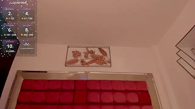 FaloonRoussel's Live XXX Chat