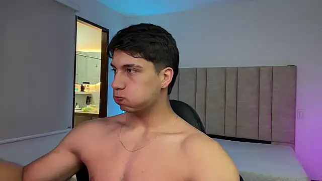 Онлайн чат XXX CHRIS_MORGAN1